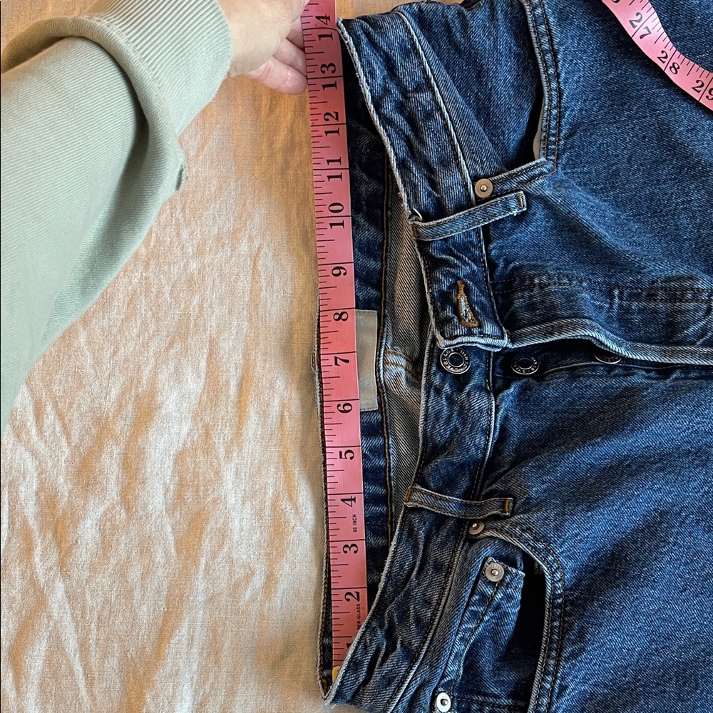 Everlane women’s organic cotton curvy 90’s cheeky straight jean - Picture 7 of 8